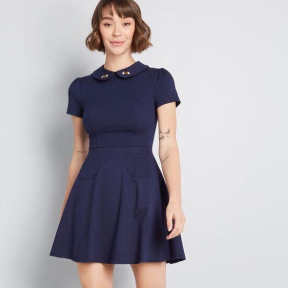 Modcloth Dresses & Skirts - Modcloth Spoken Sweetness Dress Navy  Blue Bees